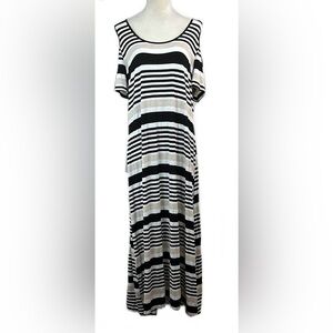 RELAXX By Exist Stripped Maxi W Short Sleeve Cold Shoulder CutOuts Size 1X NWOT